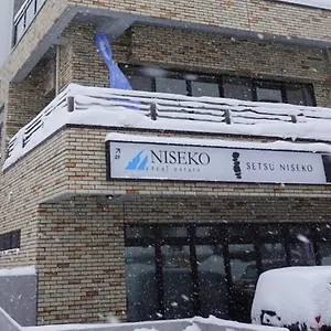 Mountainside Palace Niseko